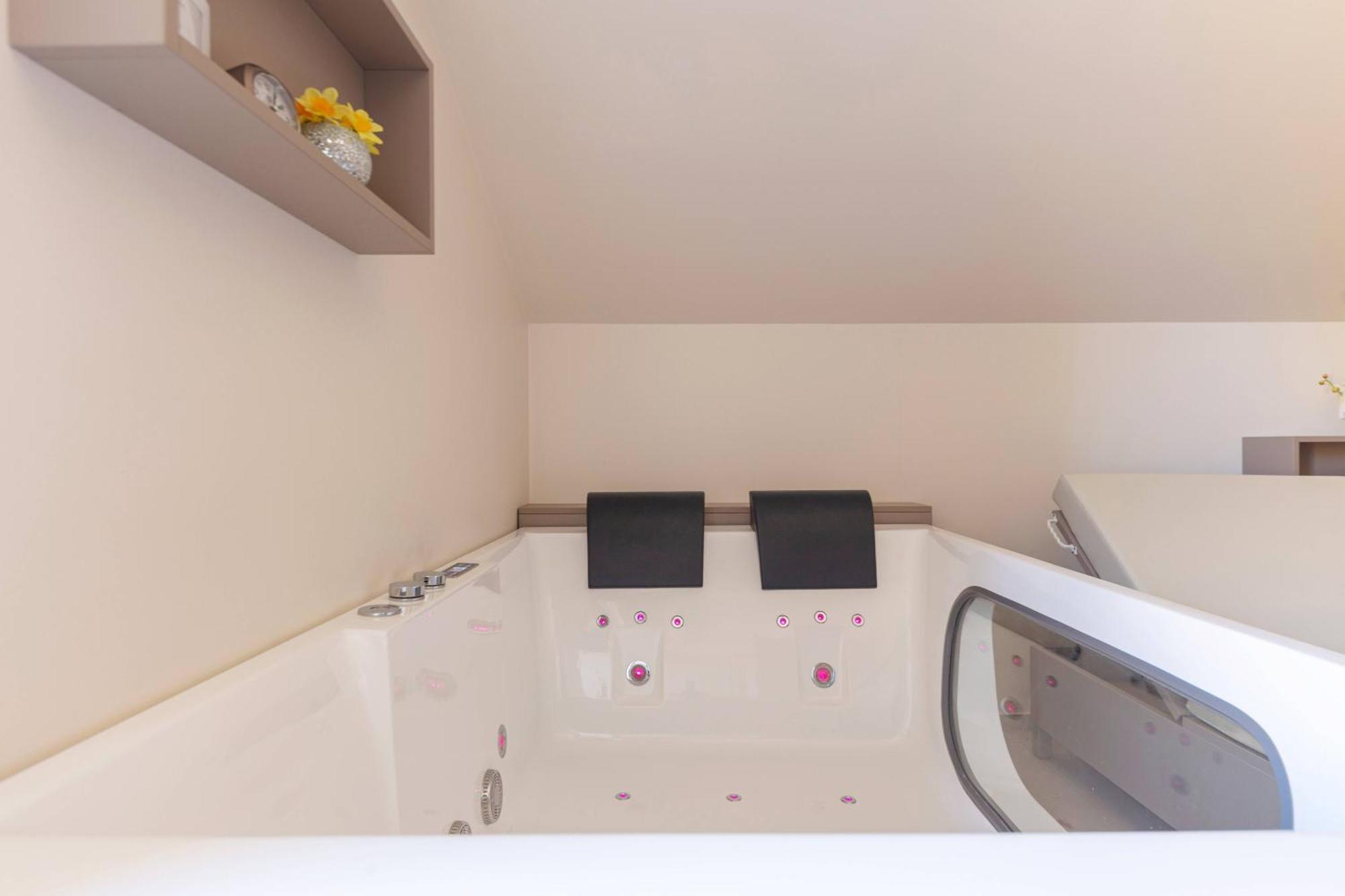 Slovenske Konjice Rooms S Center מראה חיצוני תמונה