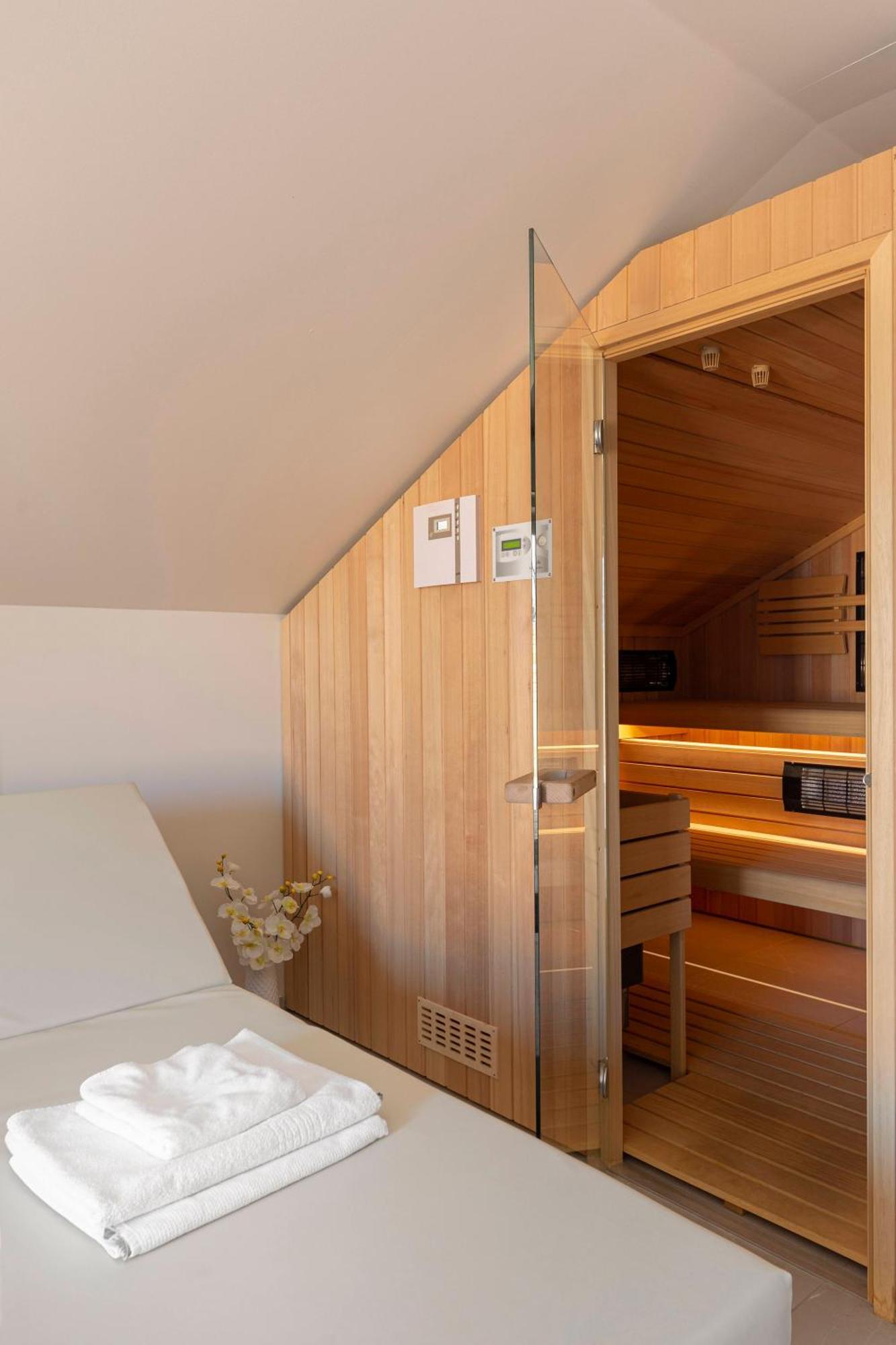 Slovenske Konjice Rooms S Center מראה חיצוני תמונה