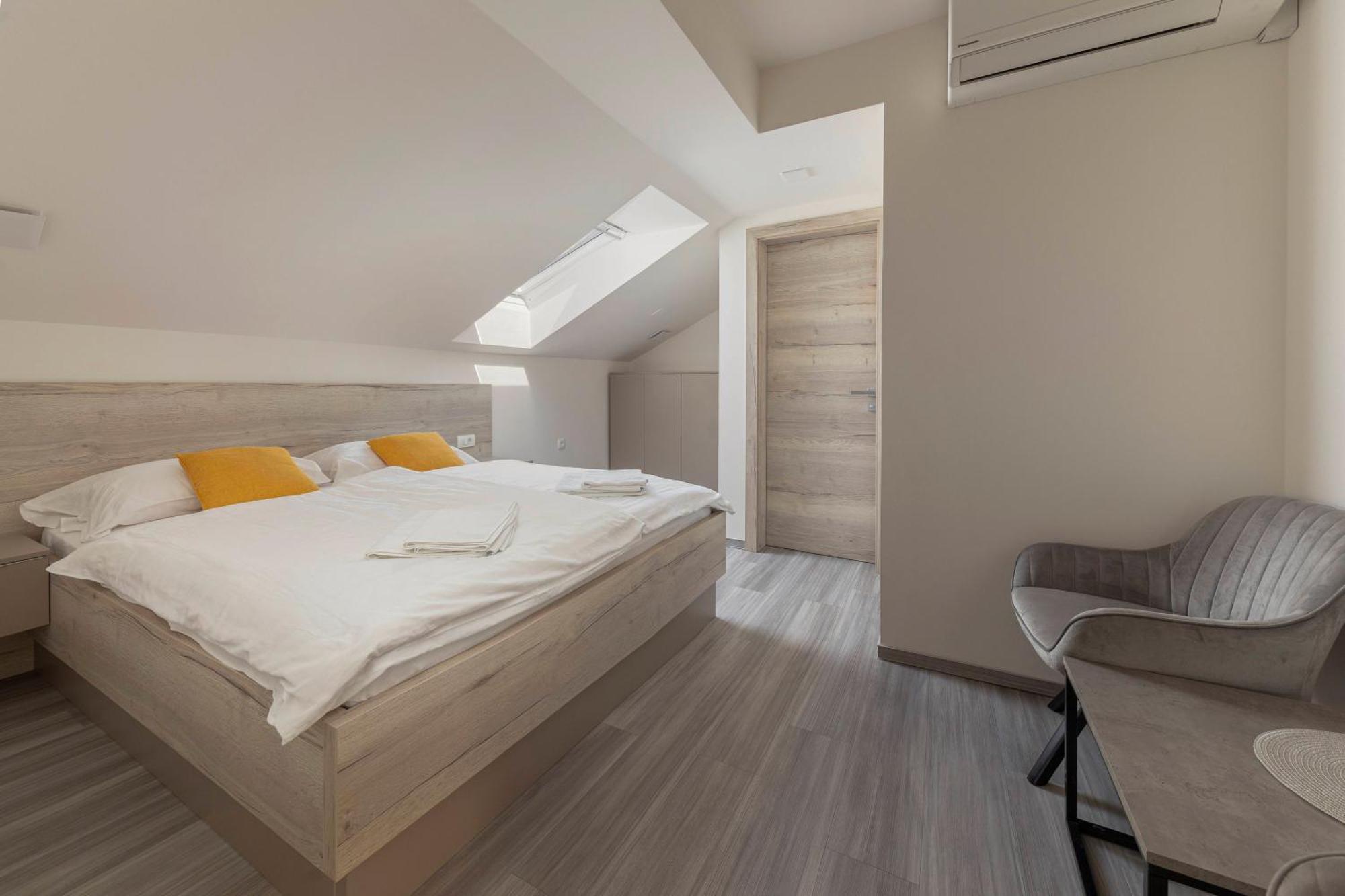 Slovenske Konjice Rooms S Center מראה חיצוני תמונה