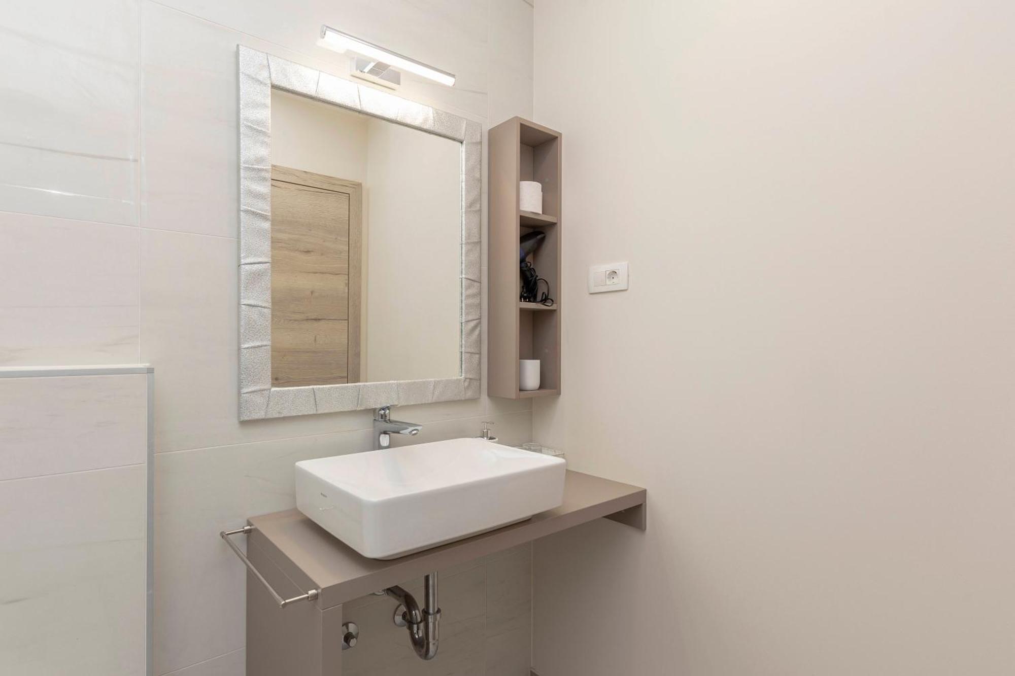 Slovenske Konjice Rooms S Center מראה חיצוני תמונה
