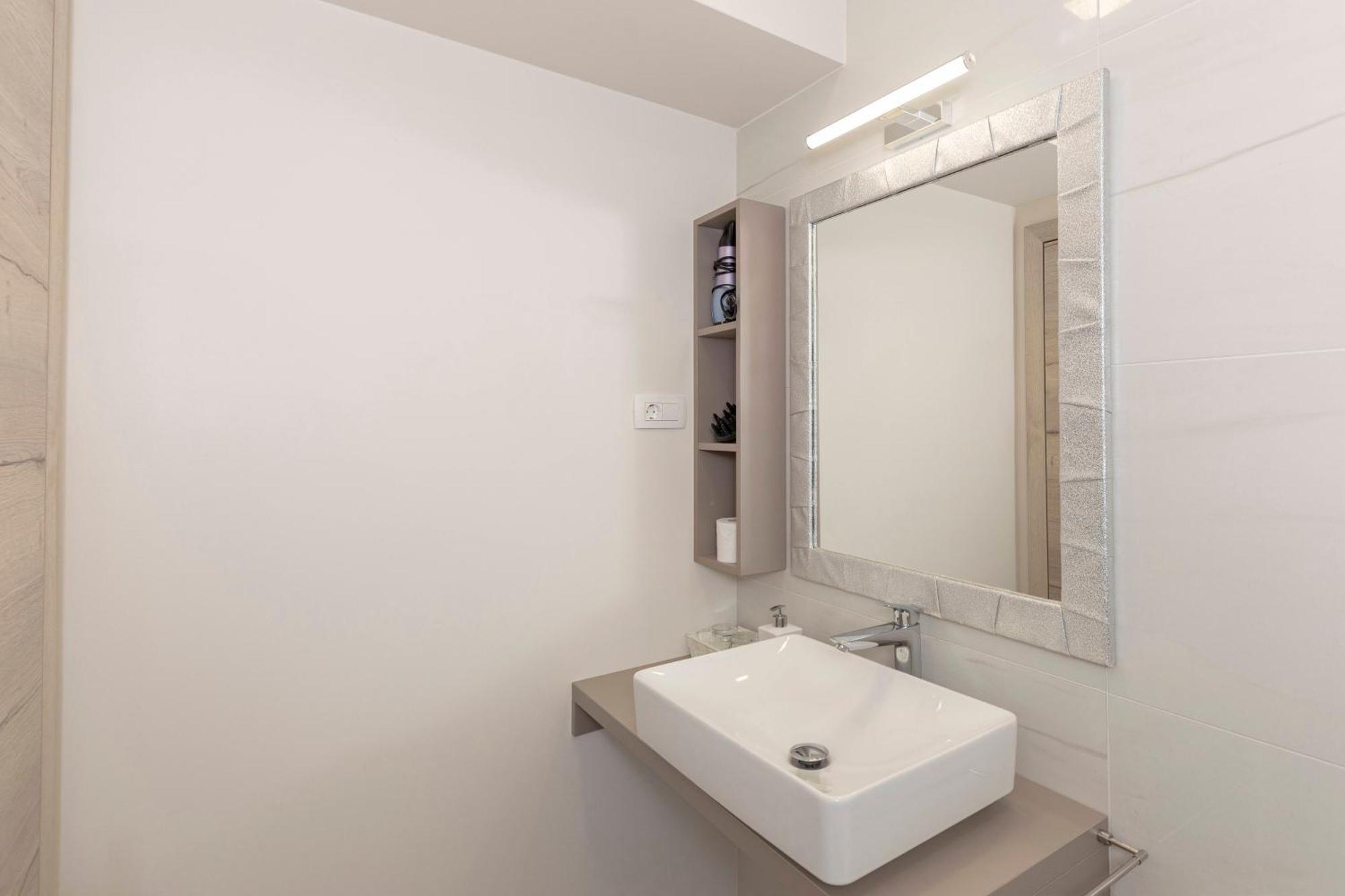Slovenske Konjice Rooms S Center מראה חיצוני תמונה