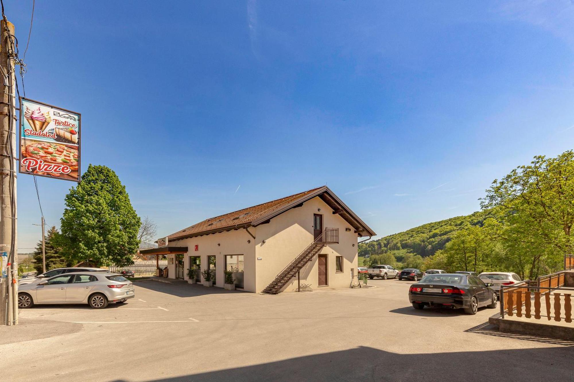Slovenske Konjice Rooms S Center מראה חיצוני תמונה
